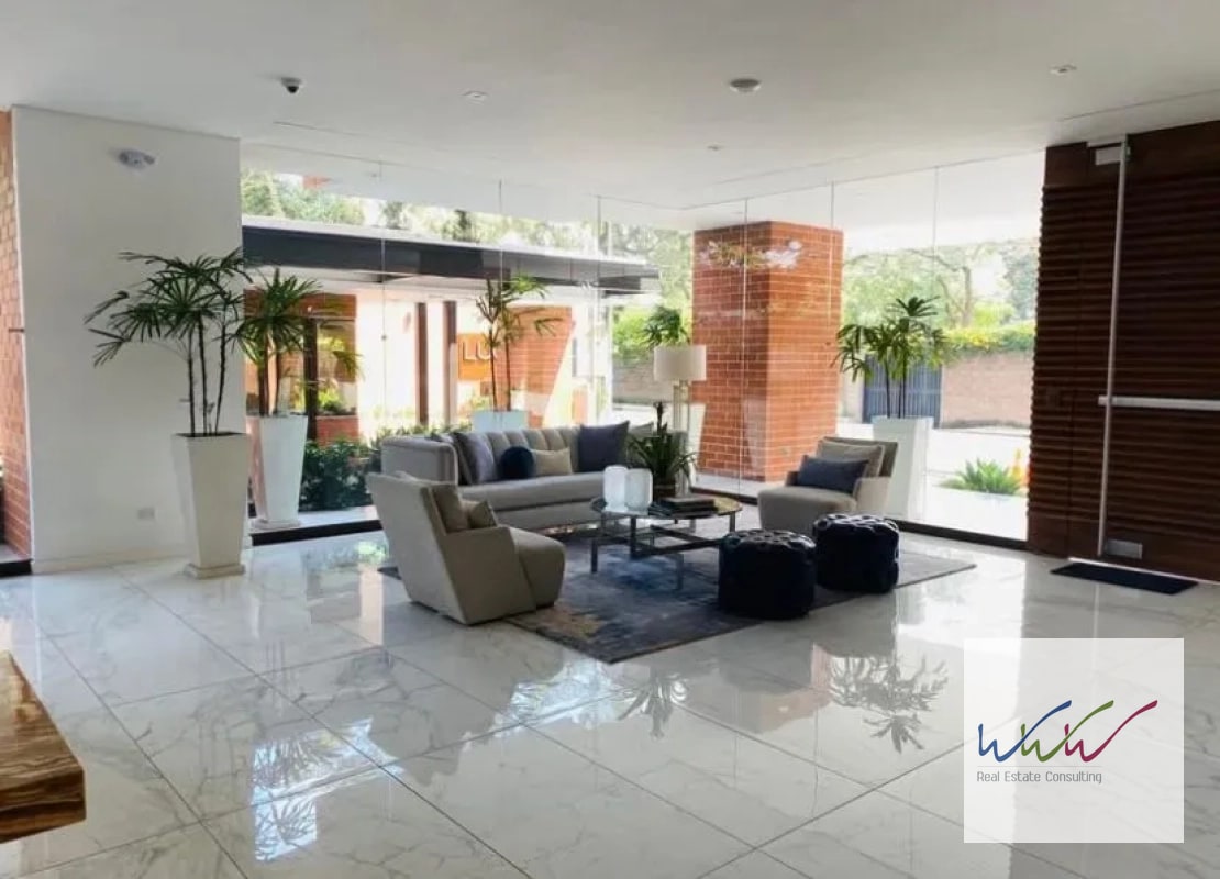 Rento Apartamento de 234 m2 en Lucca, Zona 10 - 5