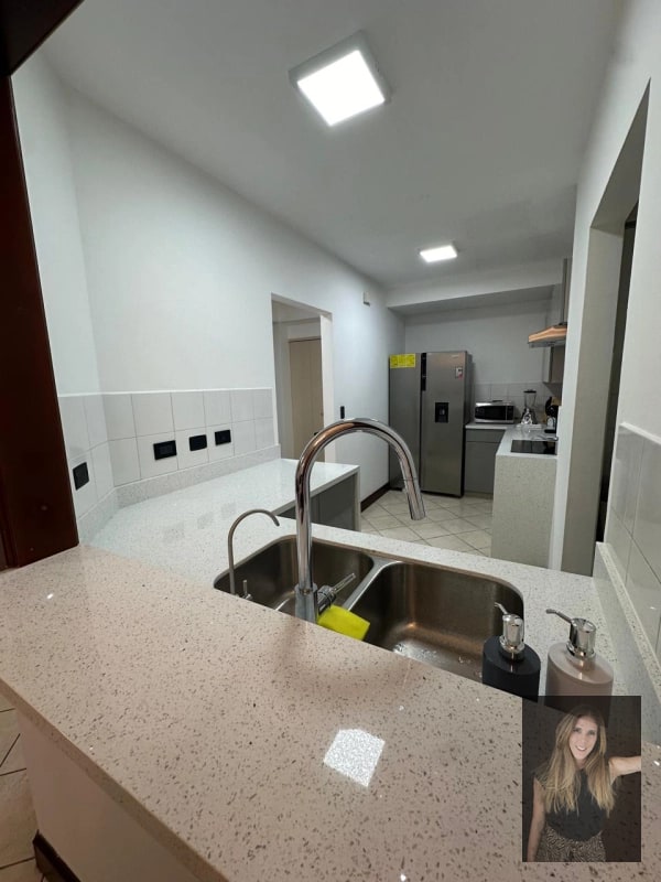 Apartamento amueblado Edificio Milenia zona 10 - 2