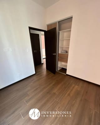 Apartamento en renta zona 10 cerca de La Estación — Apartamento en Alquiler en Zona 10, Guatemala, Ciudad — miniatura 8 de 13