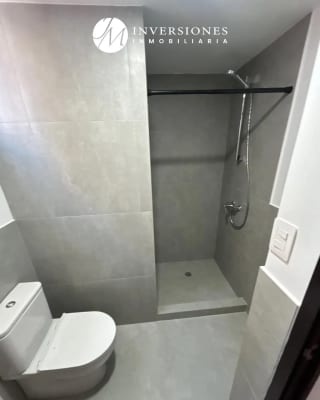 Apartamento en renta zona 10 cerca de La Estación — Apartamento en Alquiler en Zona 10, Guatemala, Ciudad — miniatura 7 de 13