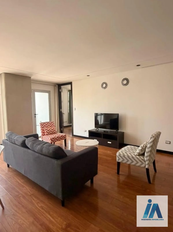APARTAMENTO EN ALQUILER📍 Edificio Torre 14, Zona 14 - 10