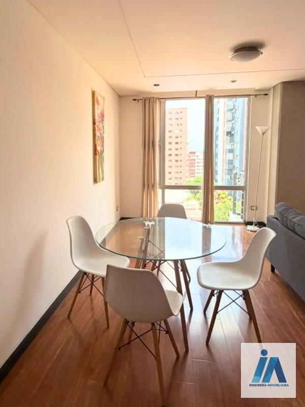 APARTAMENTO EN ALQUILER📍 Edificio Torre 14, Zona 14 - 9