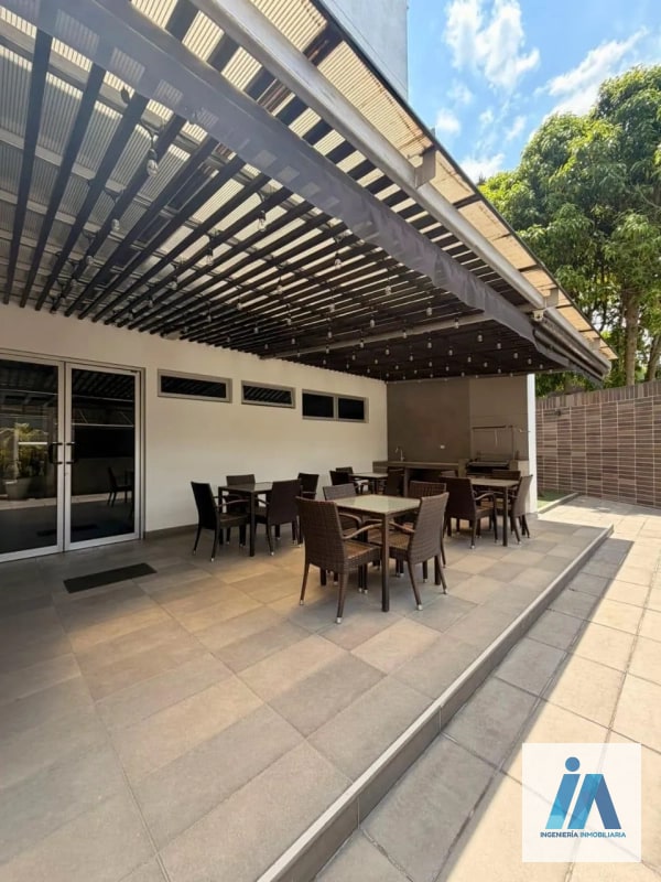 APARTAMENTO EN ALQUILER📍 Edificio Torre 14, Zona 14 - 4
