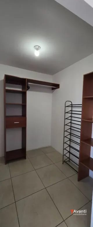 ALQUILO APARTAMENTO ZONA 11 , AMUEBLADO — Apartamento en Alquiler en Zona 11, Guatemala, Ciudad — miniatura 4 de 9