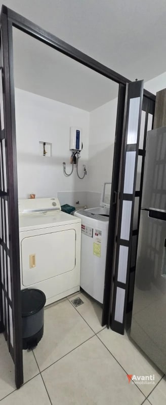ALQUILO APARTAMENTO ZONA 11 , AMUEBLADO - 2