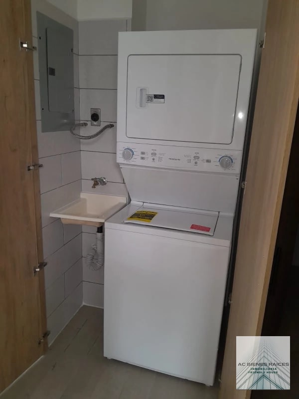 Renta apartamento Providencia 2 hab zona 13 - 10