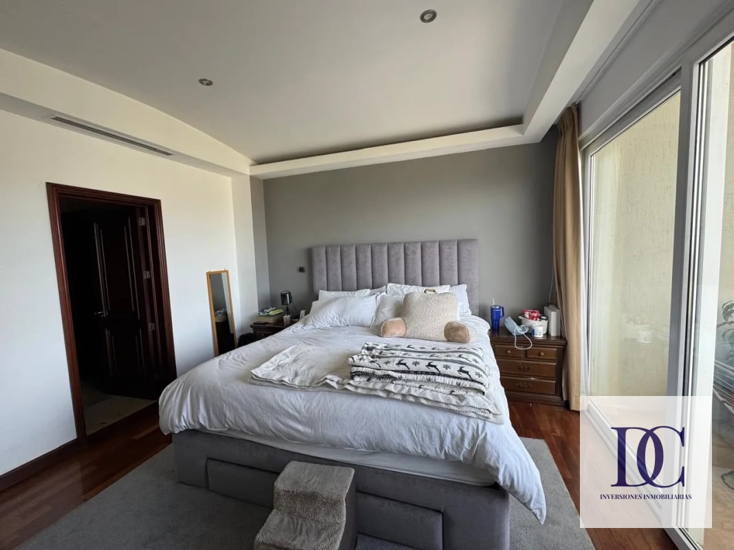 📍 APTO EN VENTA – 3 HAB + SALA FAM | EDIFICIO TORRE REAL | CAES KM 9 - 8