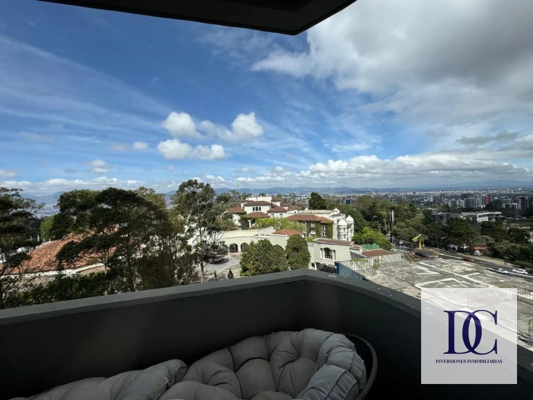 📍 APTO EN VENTA – 3 HAB + SALA FAM | EDIFICIO TORRE REAL | CAES KM 9 - 2