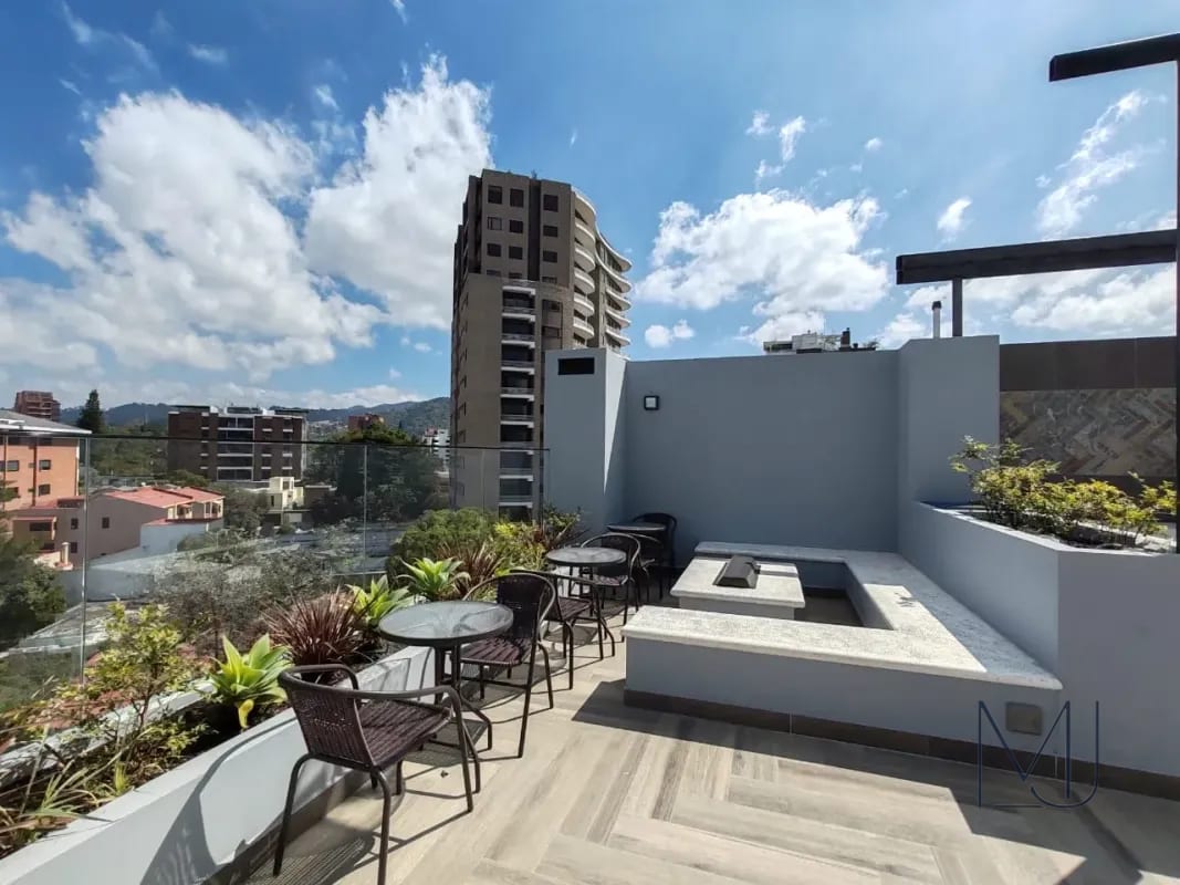Apartamento en Alquiler | Torre Praga | Zona 15 VH1 | 2 habitaciones · Balcón — Apartamento en Alquiler en Zona 15, Guatemala, Ciudad — foto 6 de 13