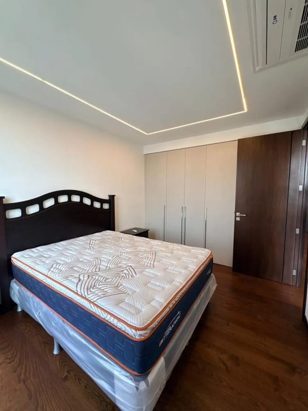 Apartamento en Alquiler | Vasanta | Zona 10 | Amueblado · Balcón amplio — Apartamento en Alquiler en Vasanta, Zona 10, Guatemala, Ciudad — foto 3 de 6