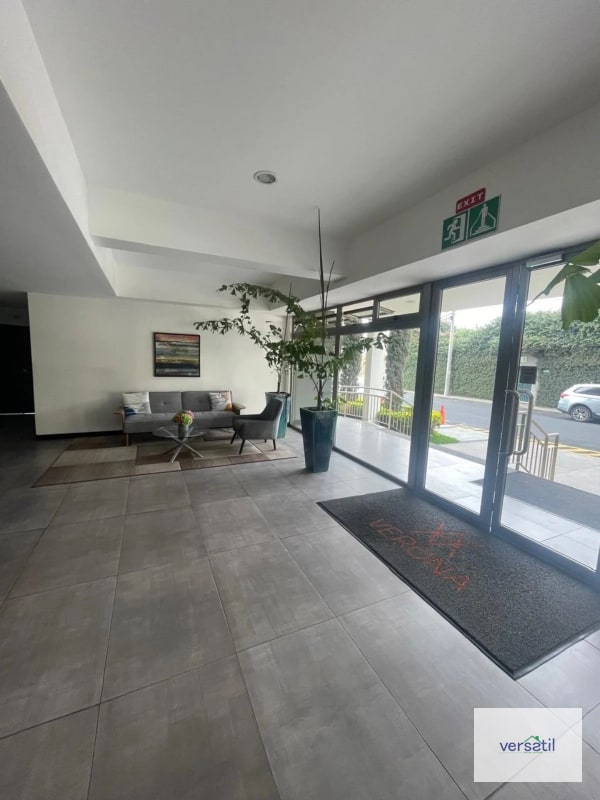 Lindo Apartamento en alquiler zona 10 Penthouse - 4