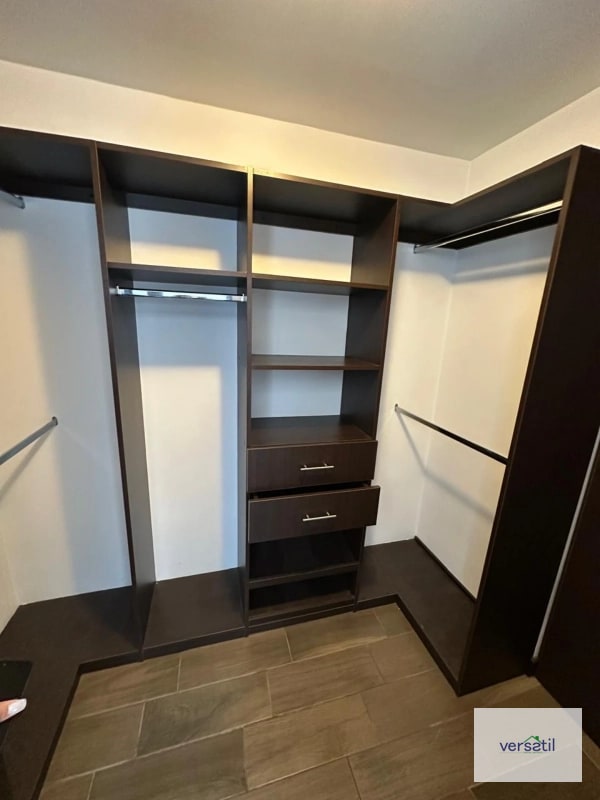 Lindo Apartamento en alquiler zona 10 Penthouse - 2