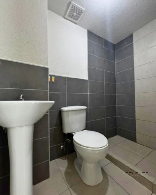 APARTAMENTO EN RENTA ZONA 6, VÍAS LA PARROQUIA - 6