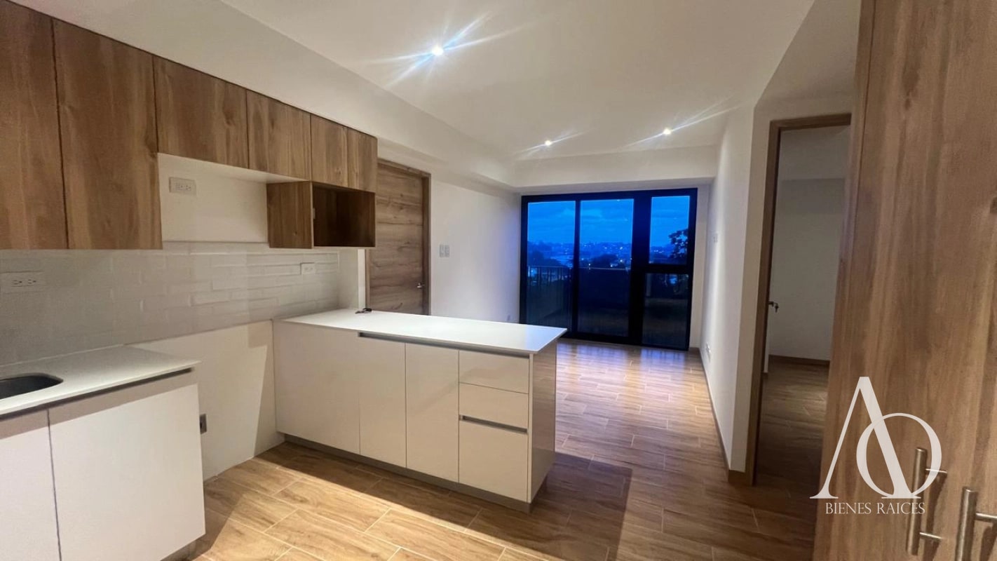 Apartamento en Alquiler Edificio Cendana, zona 9 N7 / EN DIRECTO - 1