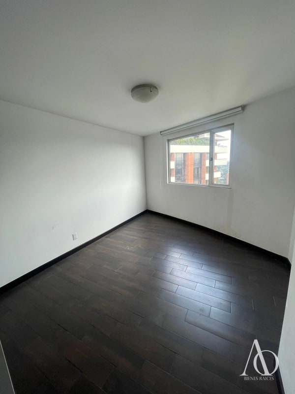 Apartamento en Alquiler Edificio Attica II, zona 14 N14 / EN DIRECTO 01 - 8