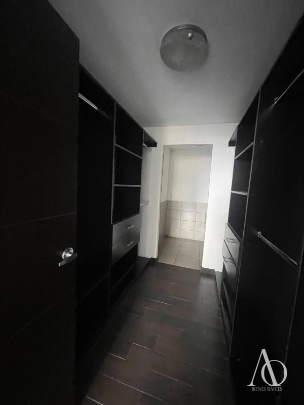 Apartamento en Alquiler Edificio Attica II, zona 14 N14 / EN DIRECTO 01 - 2