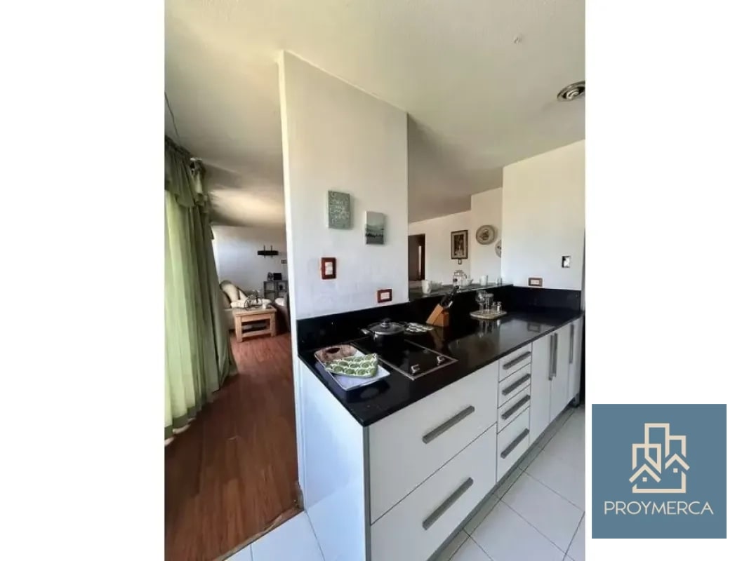 Venta de Apartamento, Edificio Antiguo Zona 14 - 7