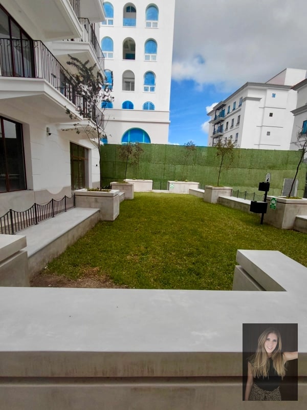 Apartamento en renta Antares de Cayala zona 16 - 3