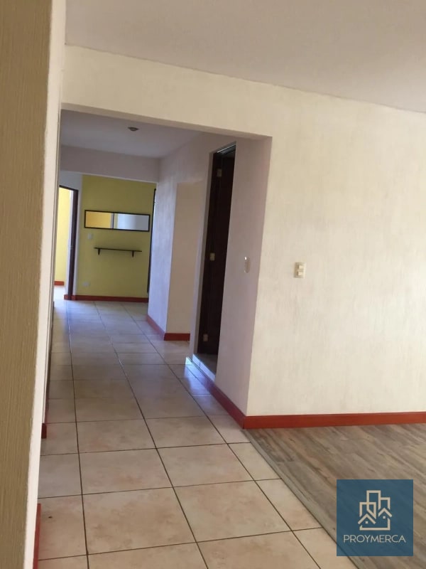 Apartamento en venta, Edificio Altos de La Colina, Zona 12 - 15