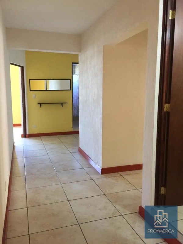 Apartamento en venta, Edificio Altos de La Colina, Zona 12 - 11