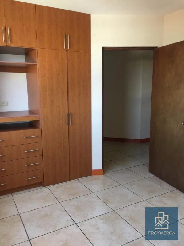 Apartamento en venta, Edificio Altos de La Colina, Zona 12 - 2