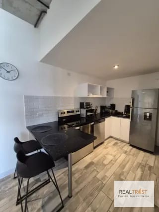 APARTAMENTO AMUEBLADO Y EQUIPADO  EN EL CORAZON DE ZONA 4 — Apartamento en Alquiler en Zona 4, Guatemala, Ciudad — miniatura 7 de 7