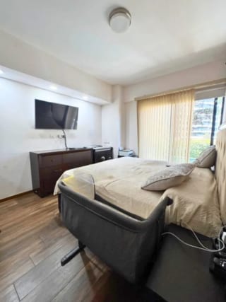 APARTAMENTO EN VENTA CON TERRAZA EN CASA CLARA ZONA 10 — Apartamento en Venta en Zona 10, Guatemala, Ciudad — miniatura 13 de 17