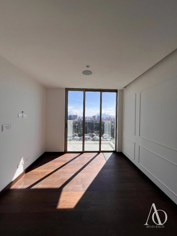 Apartamento en Venta Edificio Atarah, zona 10 N17 / EN DIRECTO - 8