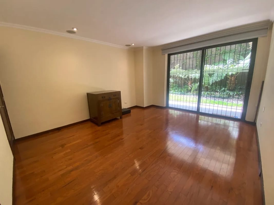 APARTAMENTO CON JARDÍN PRIVADO EN ZONA 14 – PLENUM CATORCE 100 M² DE JARDÍN — Apartamento en Venta en Zona 14, Guatemala, Ciudad — foto 5 de 8