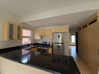 Se renta apartamento en Condominio Entreluces – CAES Km 13.5, Q5000 — Apartamento en Alquiler en Entreluces, Carretera a El Salvador, Guatemala, Ciudad — miniatura 2 de 11