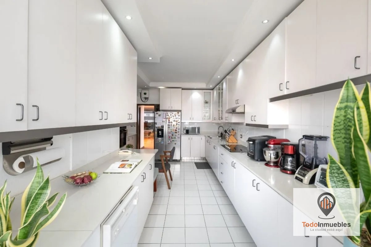 Apartamento Penthouse remodelado en Venta en z14 - 10