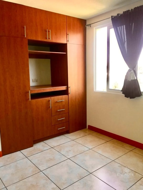 Zona 12 • Apartamento en Venta • Edificio Altos de la Colina - 11