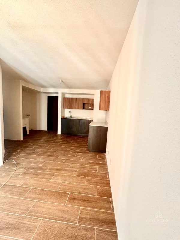 Zona 6 • Apartamento en Renta • Cumbres del Pedregal - 1