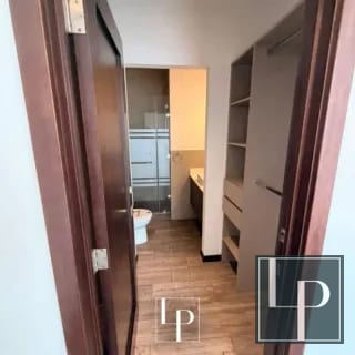 Amplio Apartamento en Renta en Lirios 1 de Cayalá — Apartamento en Alquiler en Lirios de Cayalá I, Zona 16, Guatemala, Ciudad — miniatura 7 de 8