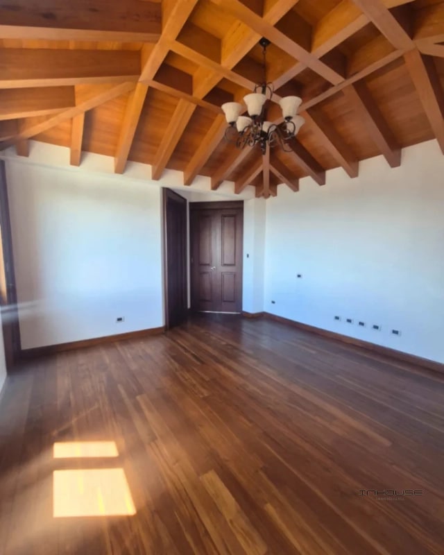 PENTHOUSE EN RENTA EN ZONA 14 CON DOS NIVELES Y TERRAZA - 2