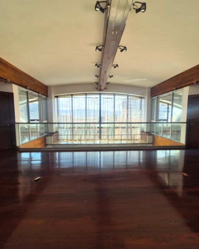 PENTHOUSE EN RENTA EN ZONA 14 CON DOS NIVELES Y TERRAZA - 7