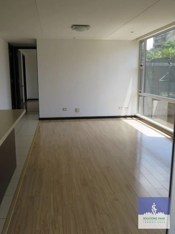 ALQUILO APARTAMENTO ZONA 14 DE 2 HABITACIONES - 5