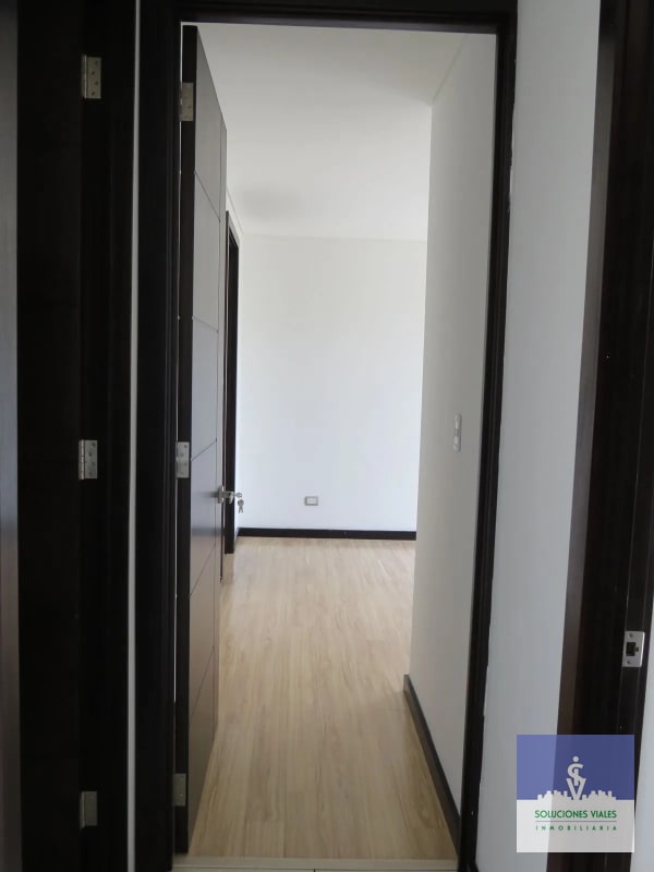 ALQUILO APARTAMENTO ZONA 14 DE 2 HABITACIONES - 2