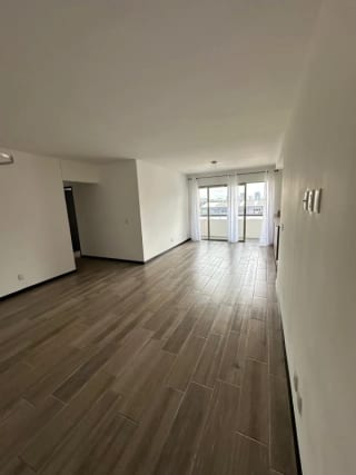 Apartamento en alquiler, Edificio Segheria, zona 14 — Apartamento en Alquiler en Segheria, Zona 14, Guatemala, Ciudad — miniatura 8 de 13