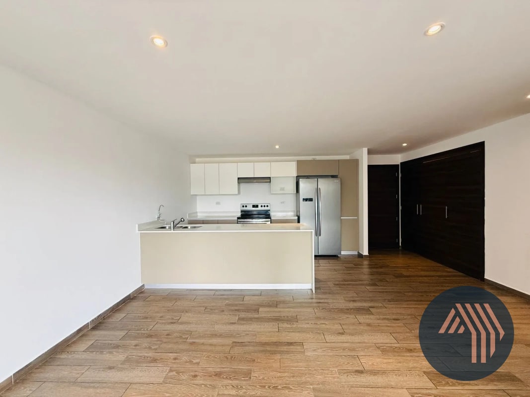 ALQUILER DE LINDO APARTAMENTO - PARQUE 15, ZONA 15 - 8