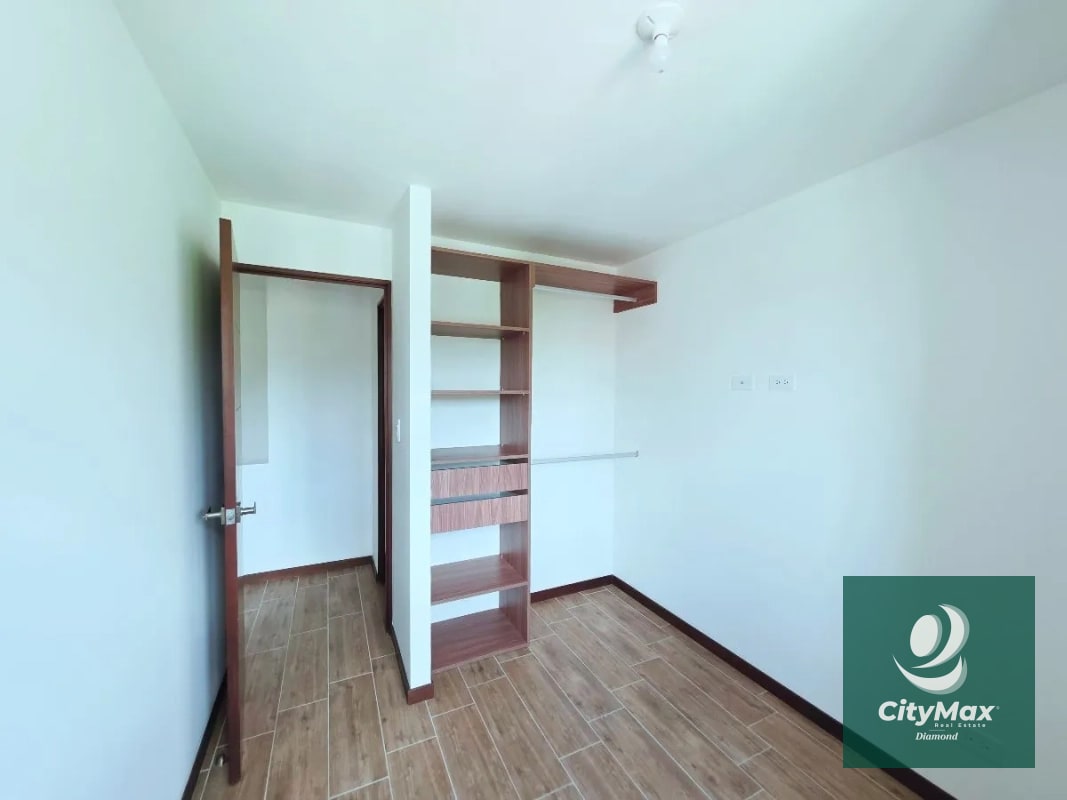 Apartamento en Venta en Edificio Nuvó El Naranjo Zona 4 de Mixco - 5