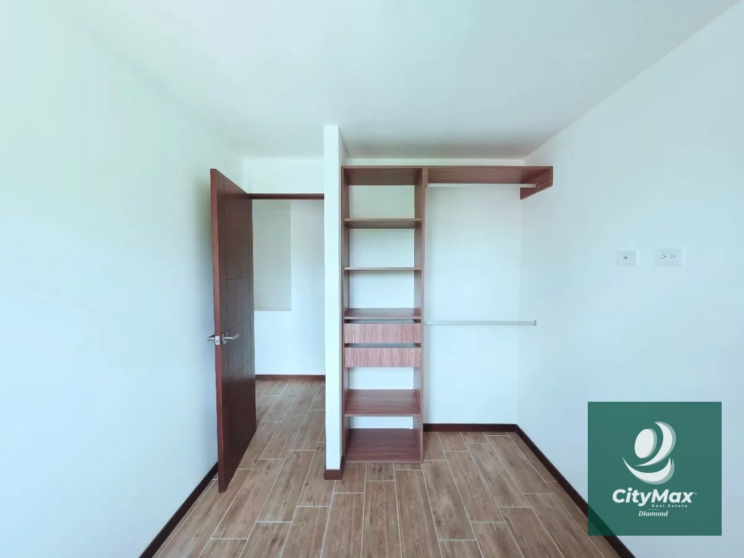 Apartamento en Venta en Edificio Nuvó El Naranjo Zona 4 de Mixco - 2