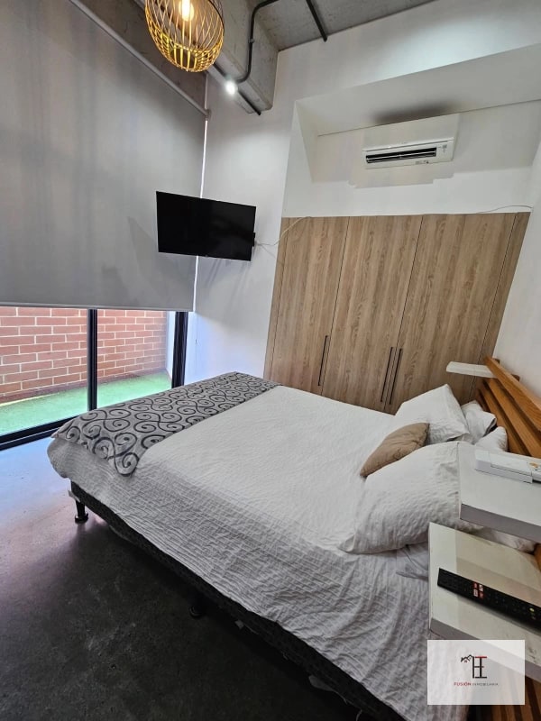 Vendo apartamento edificio ATOM Zona 4 - 5