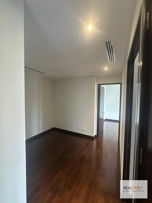 Apartamento en Renta zona 14; EDIFICIO SANTA INES DEL PARQUE - 6
