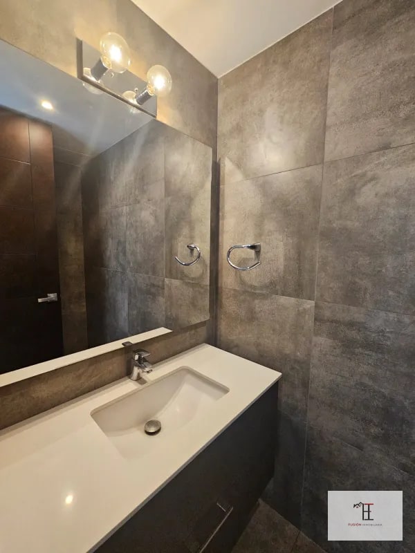 Vendo Apartamento LIV  Zona 15 Vista Hermosa 1 - 4