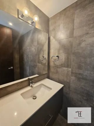 Vendo Apartamento LIV  Zona 15 Vista Hermosa 1 — Apartamento en Venta en LIV, Zona 15, Guatemala, Ciudad — miniatura 4 de 8