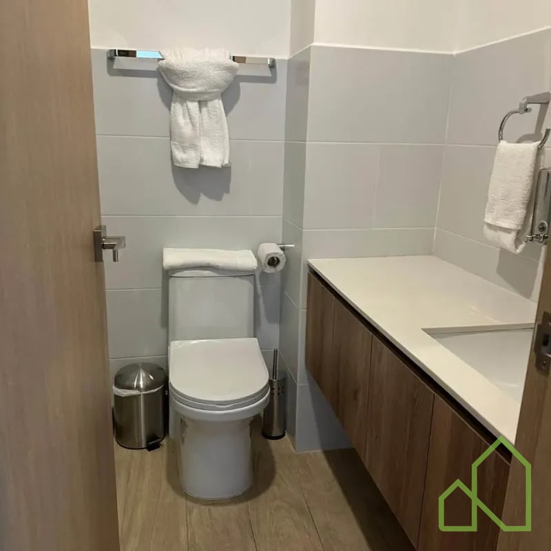 Apartamento Amueblado en Venta, Edificio Meraki, Zona 14 - 3