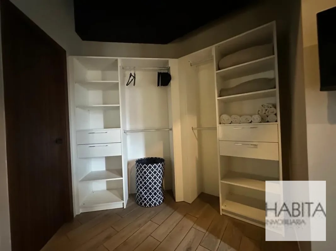 Apartamento en Renta Edificio Séptimo, zona 4 - 8