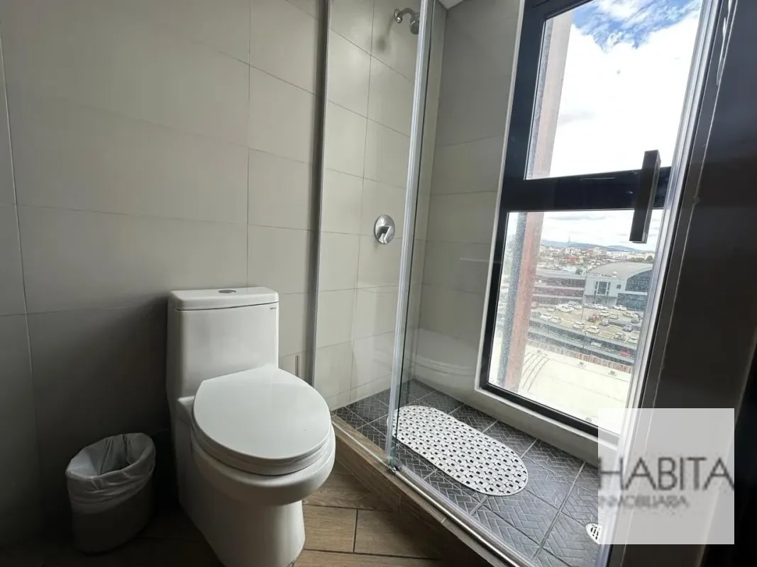 Apartamento en Renta Edificio Séptimo, zona 4 - 4