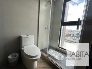 Apartamento en Renta Edificio Séptimo, zona 4 — Apartamento en Alquiler en Zona 4, Guatemala, Ciudad — miniatura 4 de 8